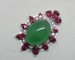 925银镶玉髓首饰与健身器材 2015年玖钻珠宝行业新动态